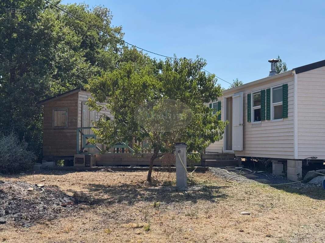 Terrain à L&#039;ISLE-DE-NOE