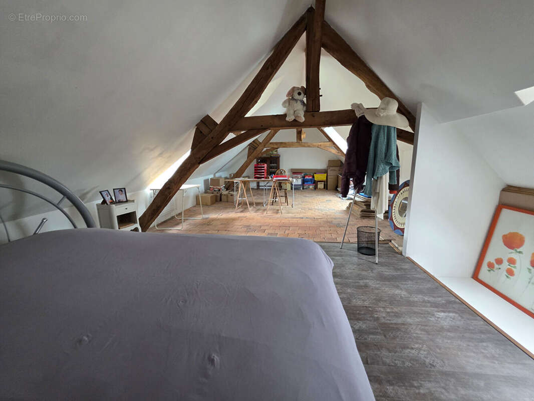 Maison à TOURNON-SAINT-MARTIN