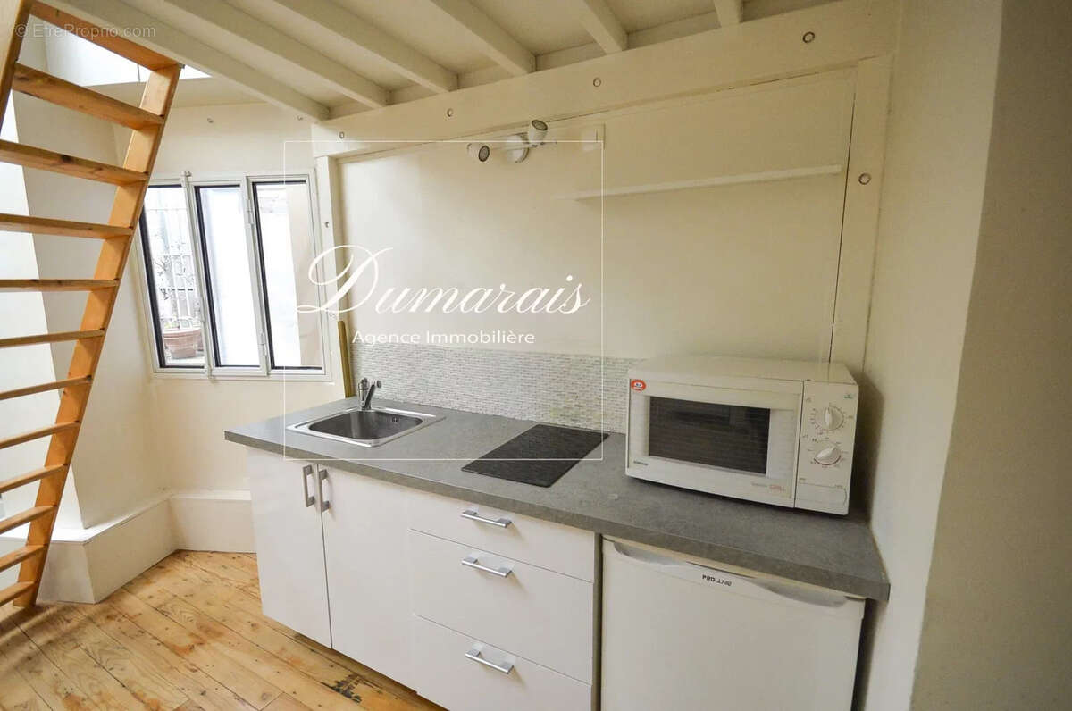 Appartement à PARIS-9E