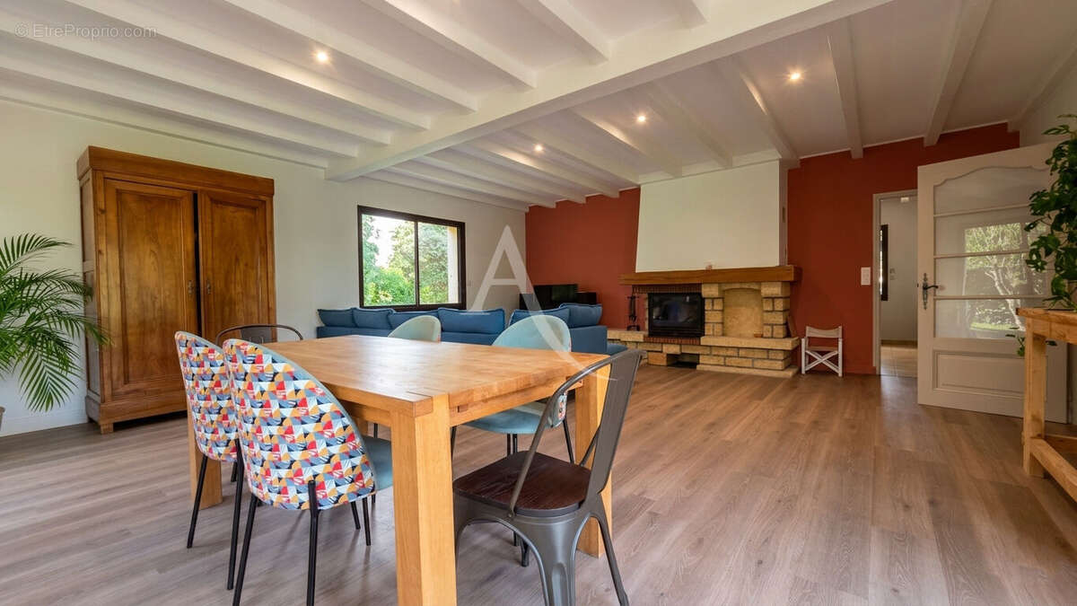 Maison à L'AIGUILLON-SUR-VIE