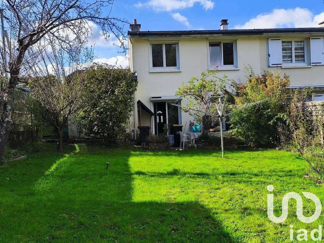 Photo 2 - Maison à MONTIVILLIERS