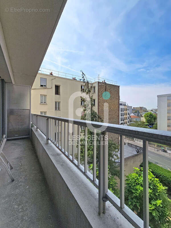 Studio 26m2 + balcon et place de parking - photo 6