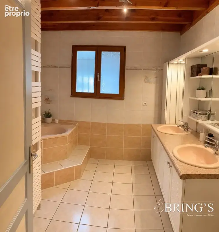 Maison 6 pièces 180 m² à vendre à Saint-Just-Malmont (43240) - photo 6