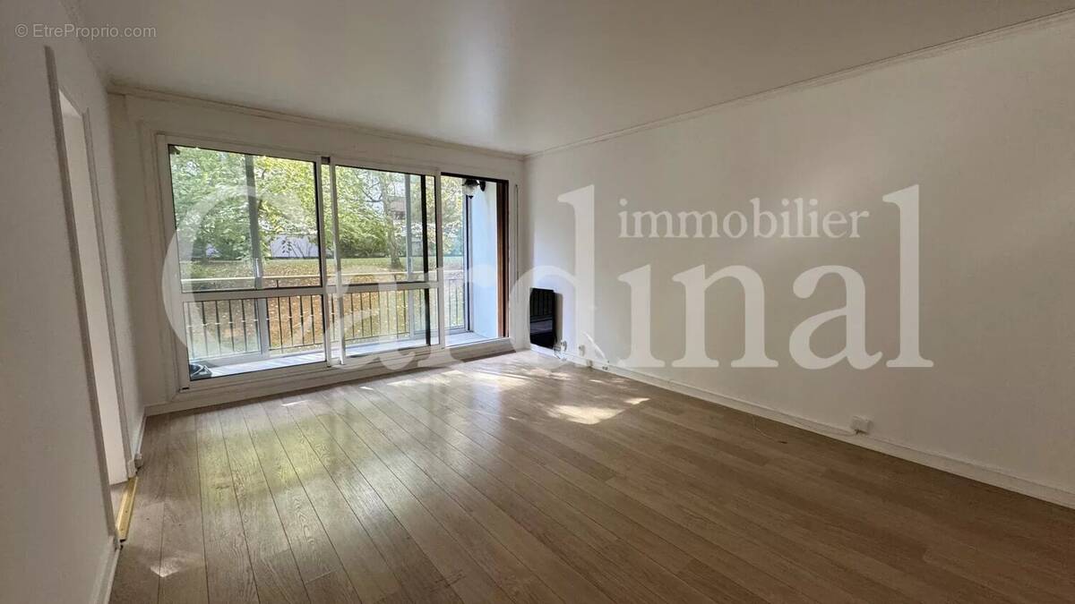 Appartement à NOISY-LE-ROI