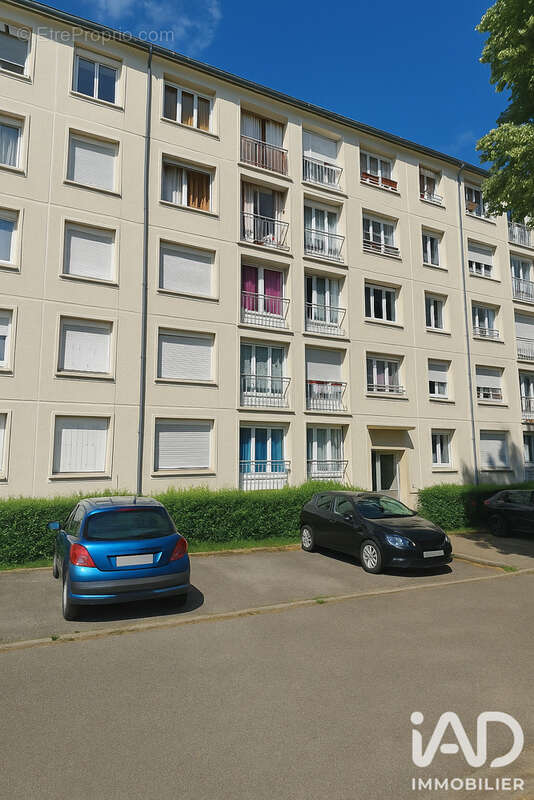 Appartement 59 m² à Evreux  - photo 8