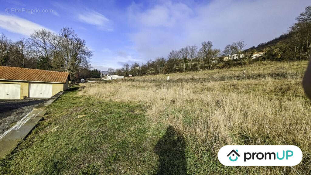 Terrain à SAINT-GERMAIN-LAPRADE