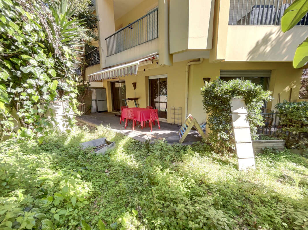 Appartement à MENTON