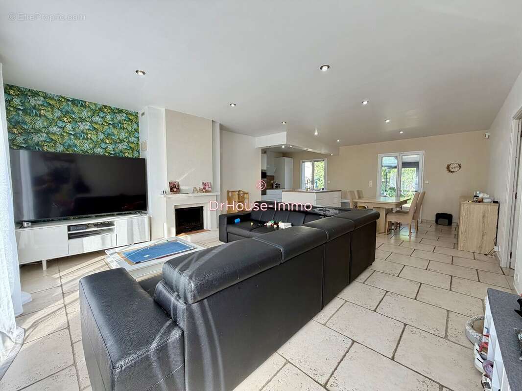 Maison 130 m² à Cepoy  - photo 11