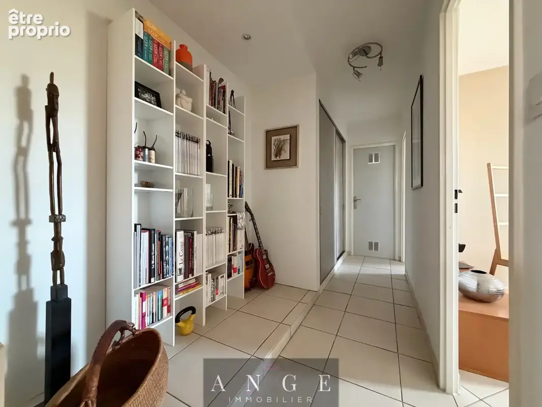 Appartement standing t4 - 91,54m2 - terrasse - ascenseur - parking residence - le pradet centre - photo 7