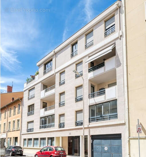 Appartement à LYON-6E