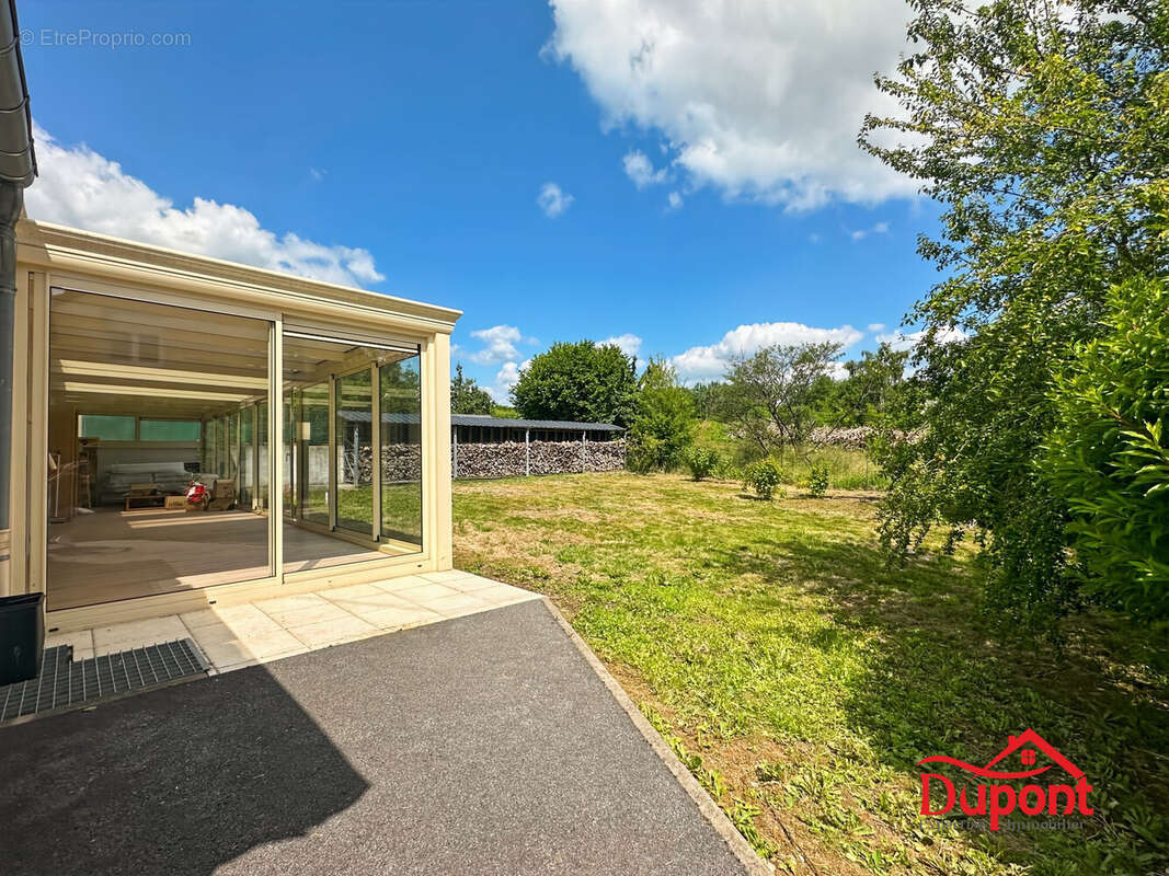 Maison à LES MAZURES