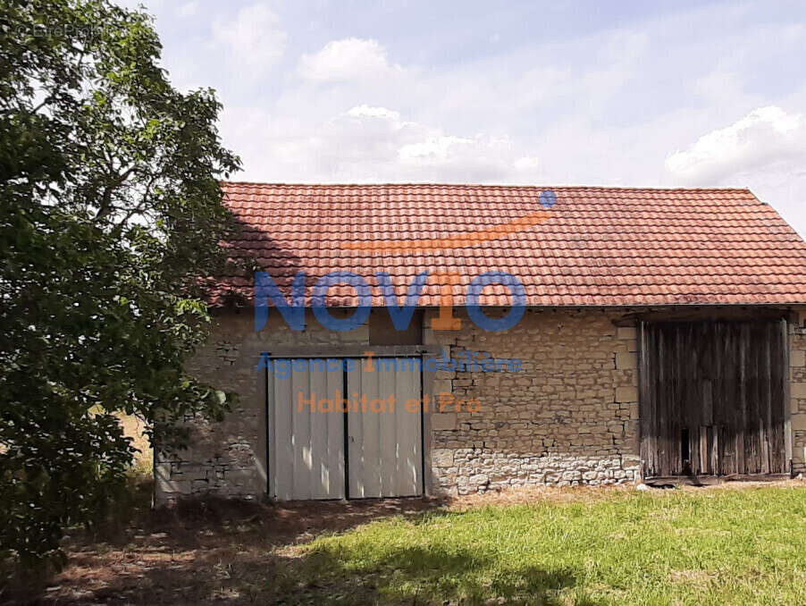 Maison à COLOMBIERS