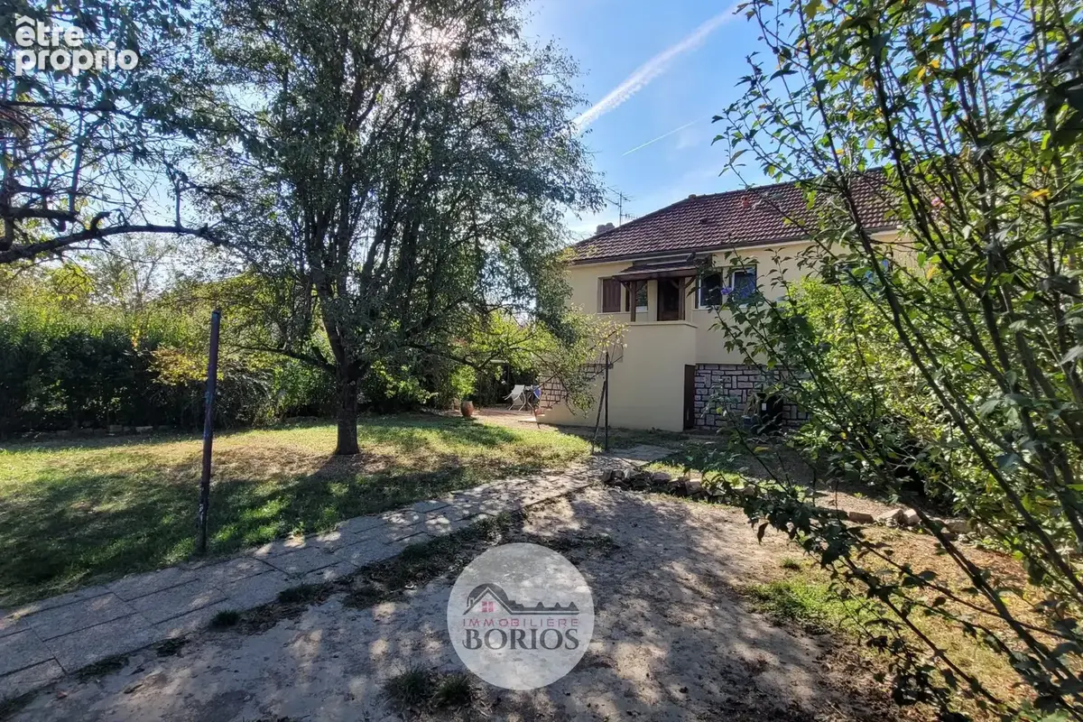 Maison à CHATENOY-LE-ROYAL