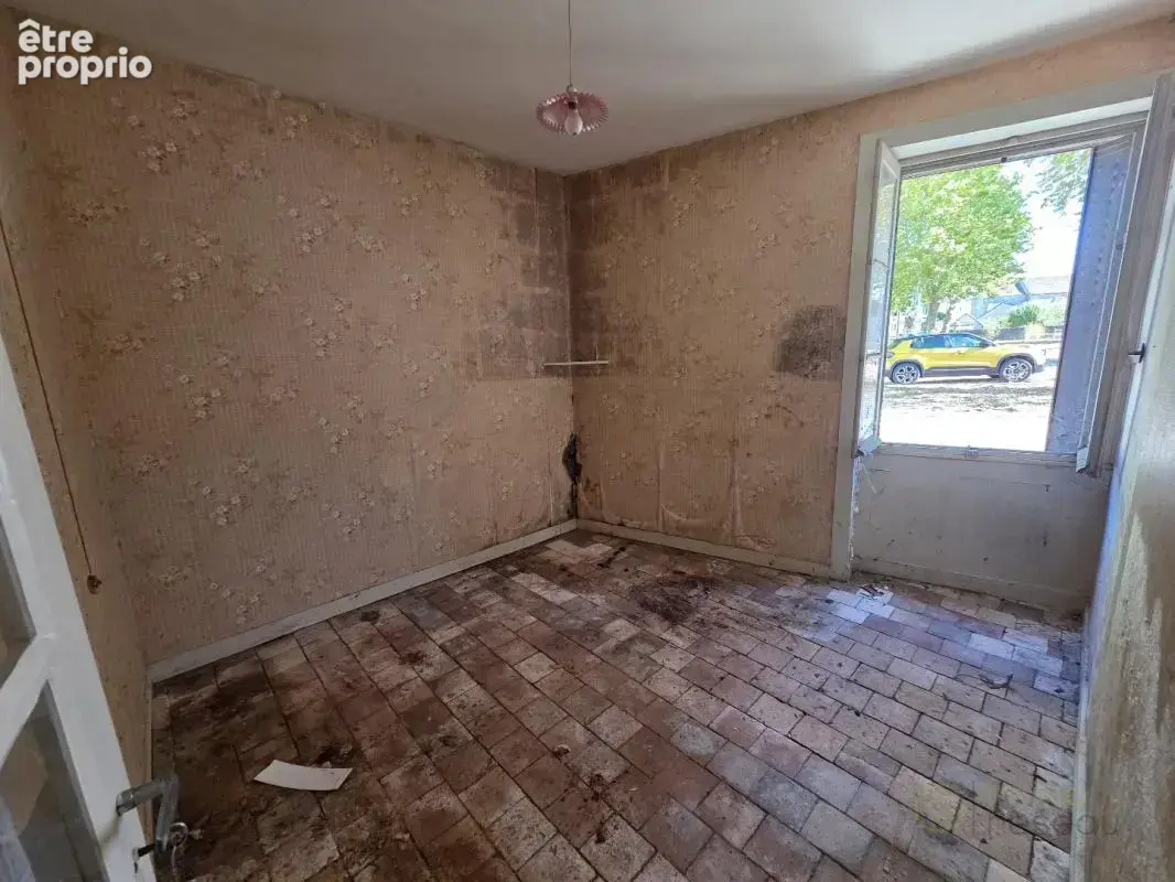 Maison 7 pièces 118 m² à vendre à La Trimouille (86290) - photo 8