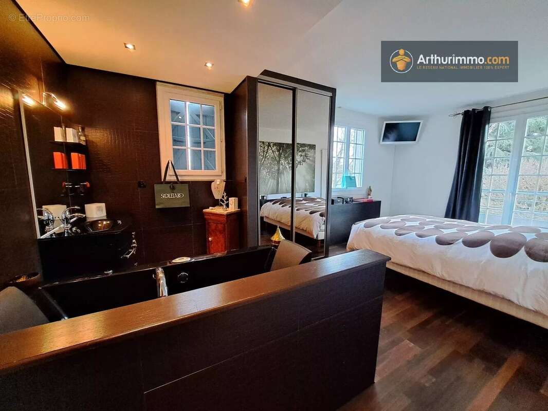 Maison à SAINT-GIRONS