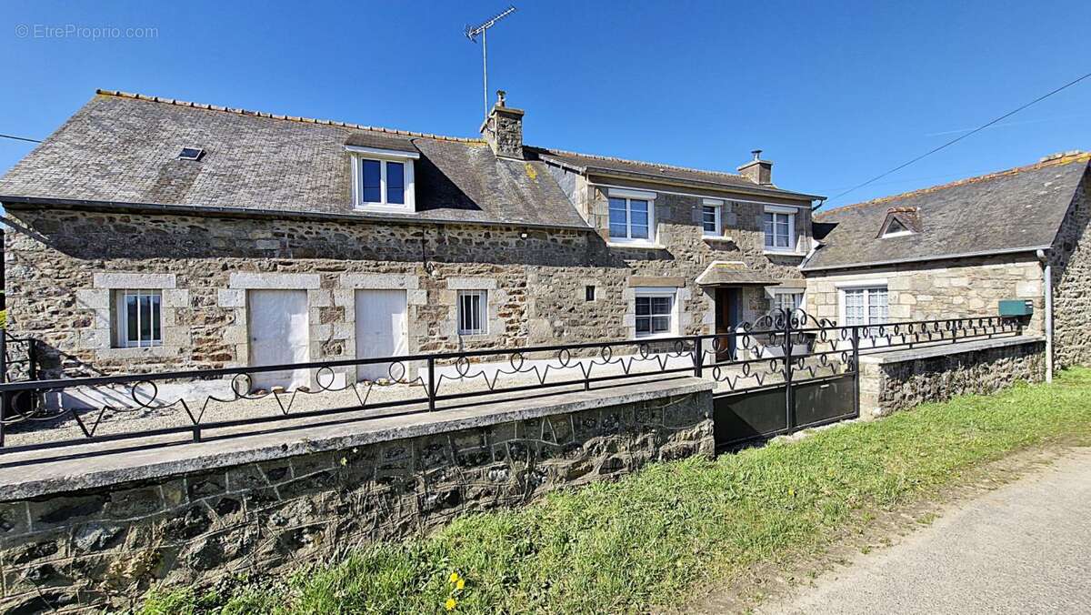 Longere avec fort potentiel d'agrandissement - photo 2