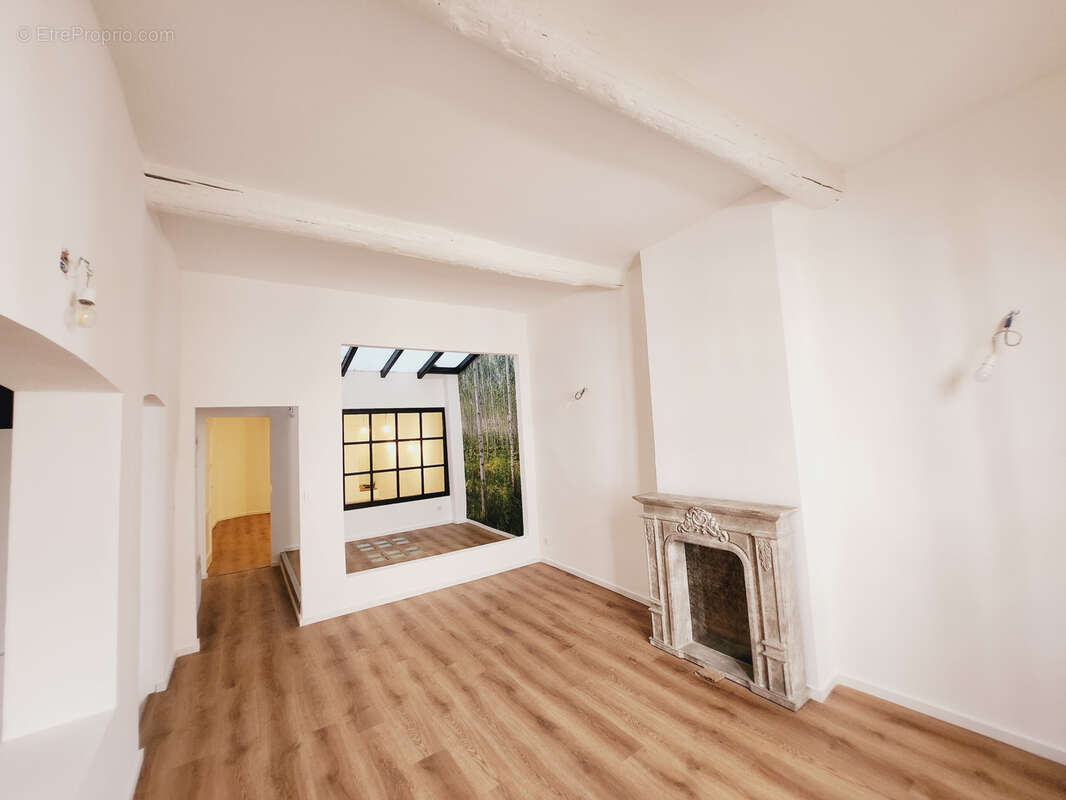 Appartement à AIX-EN-PROVENCE