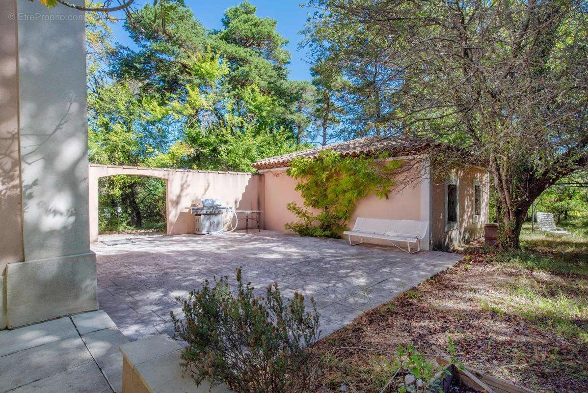 Maison à PLAN-D&#039;AUPS-SAINTE-BAUME