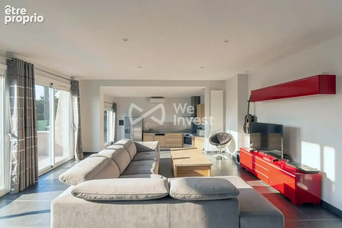 Maison 150 m² à Meyzieu  - photo 4