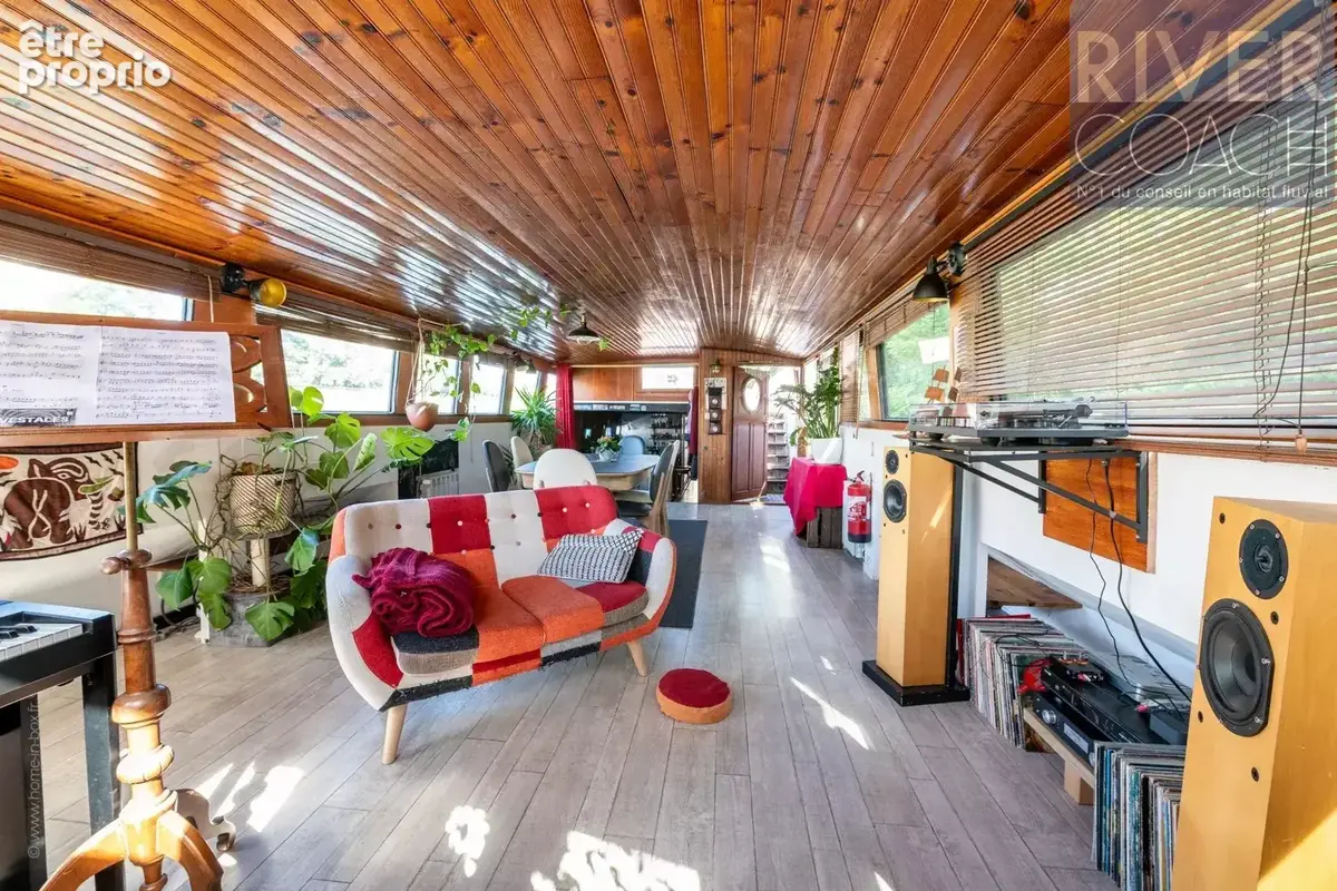 Vivre autrement : belle péniche navigante avec 4 chambres et terrasse à Saint-Maur - photo 2