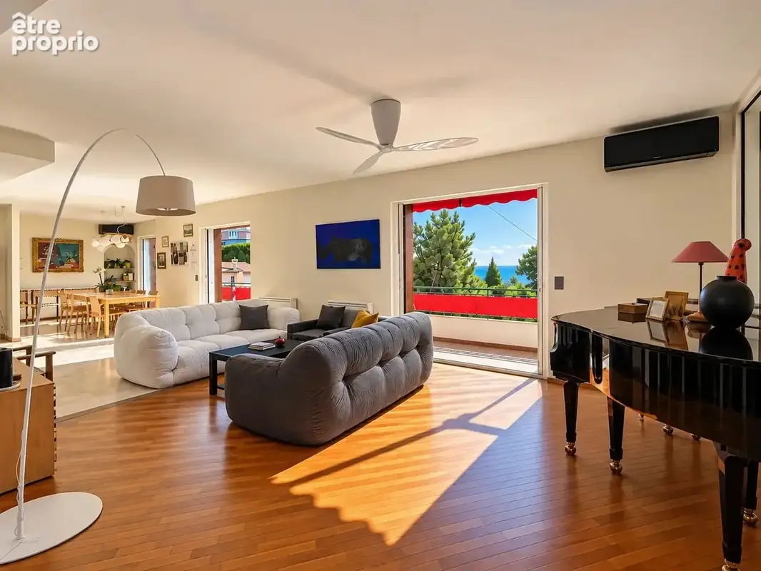 Appartement à VILLEFRANCHE-SUR-MER