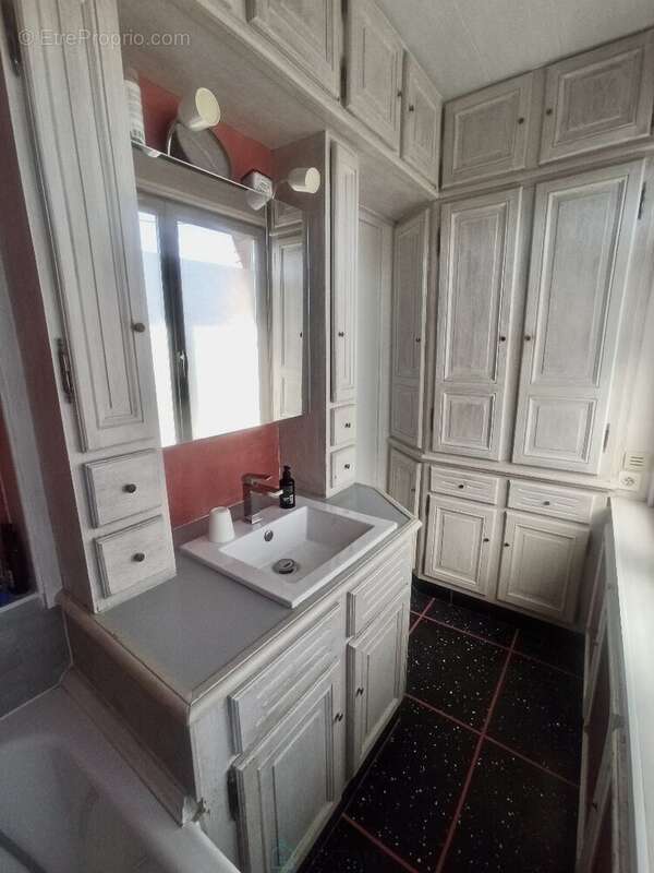 Jolie maison sur secteur prisé avec une chambre en rdc. - photo 7