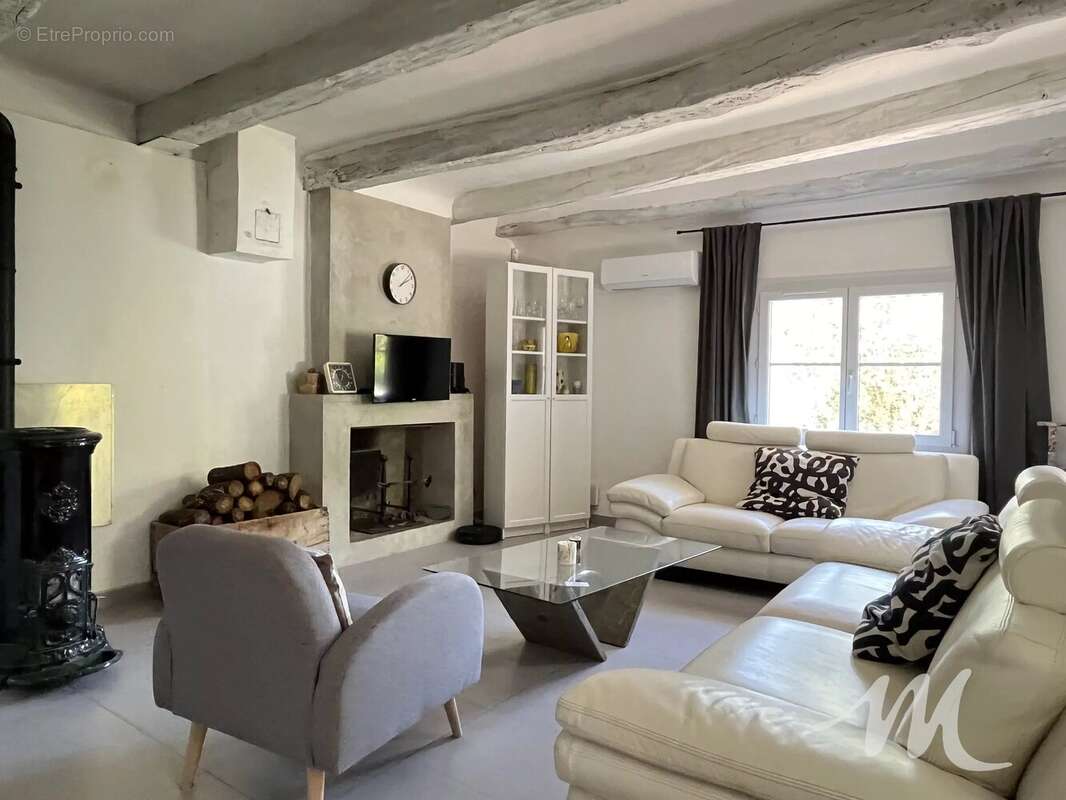 Maison à BARJOLS
