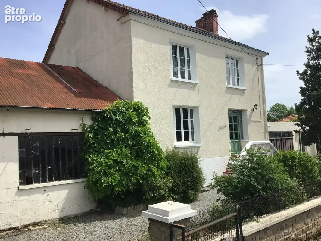 Photo Maison à Saint-Leger-Magnazeix au prix de 174 500€