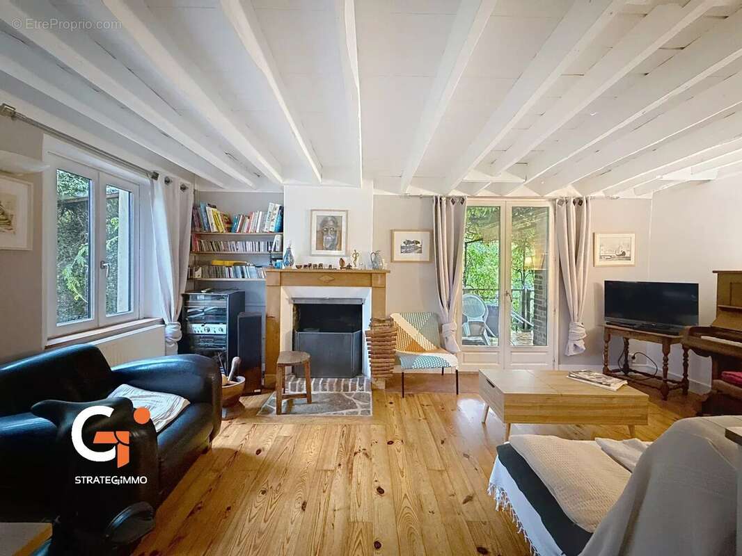 Maison à LYONS-LA-FORET