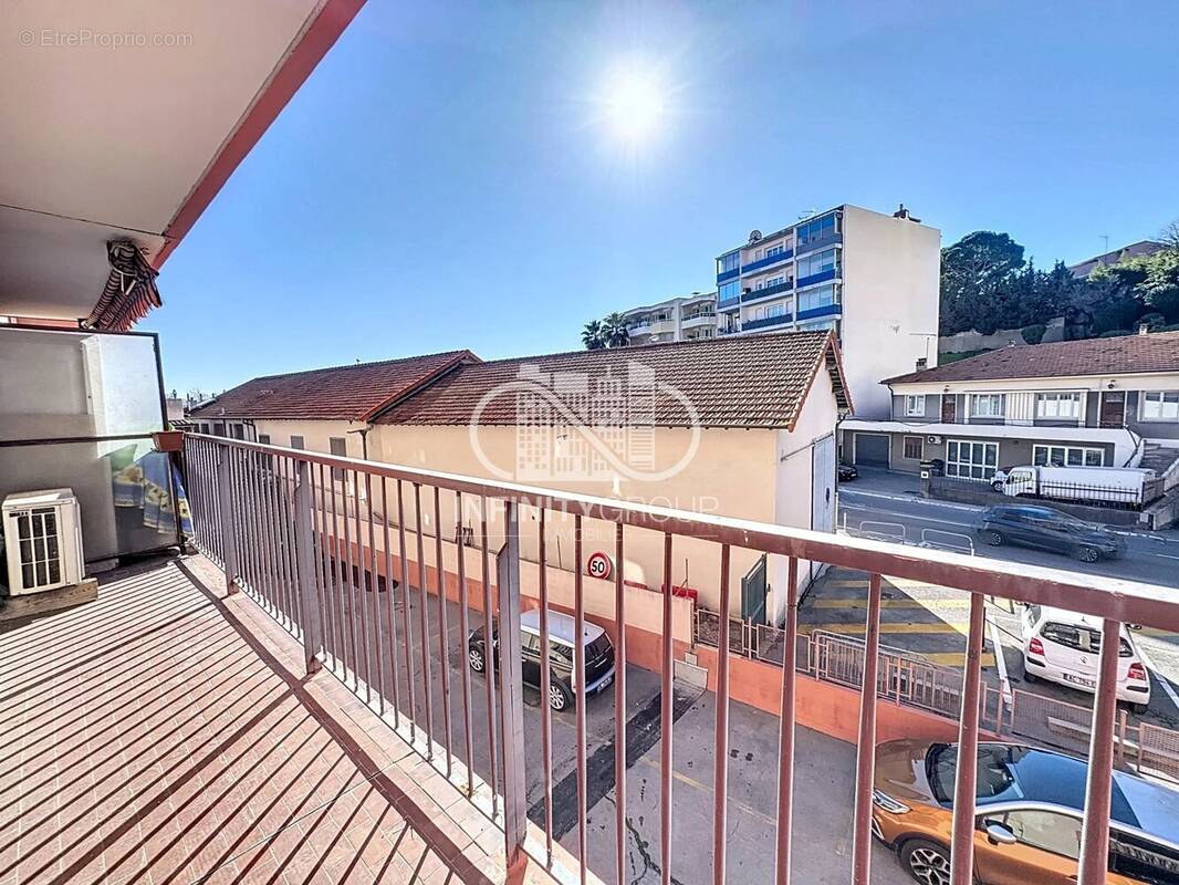 Appartement à CAGNES-SUR-MER