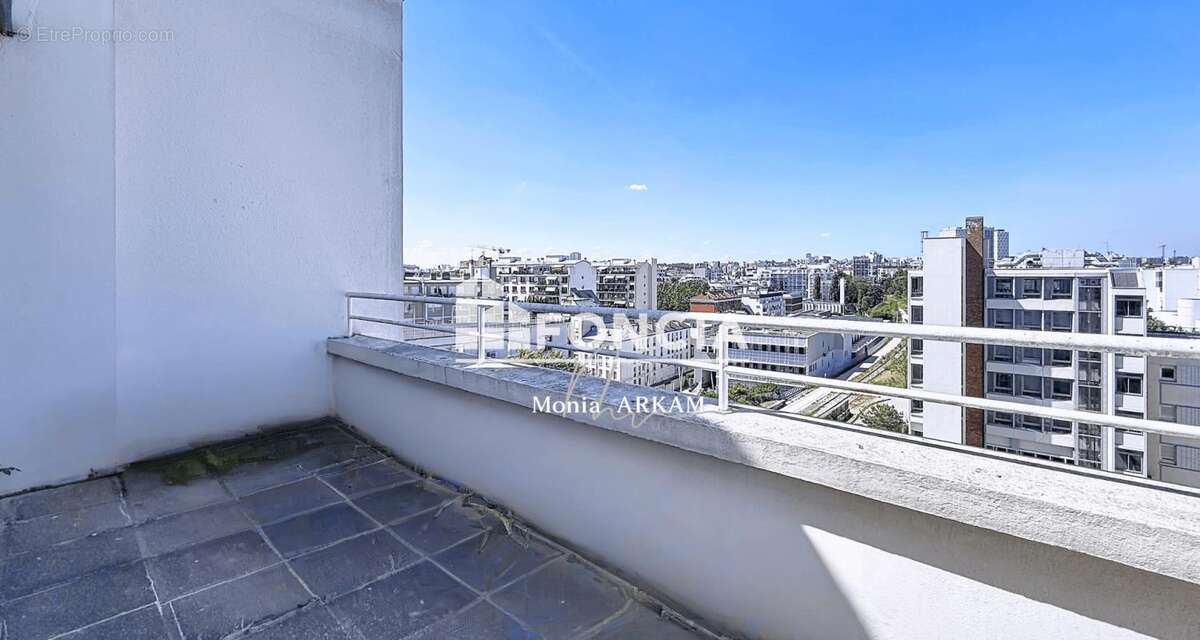 Appartement à PARIS-20E
