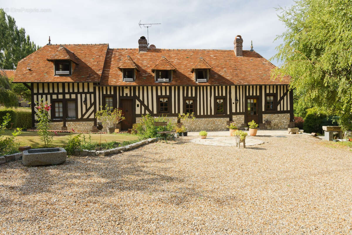Maison PONT L'EVEQUE 4 pièce(s), 96 m² (146.44 m² au sol) 3 ch dt 1 au rdc, 13056 m² dont prairie - photo 11