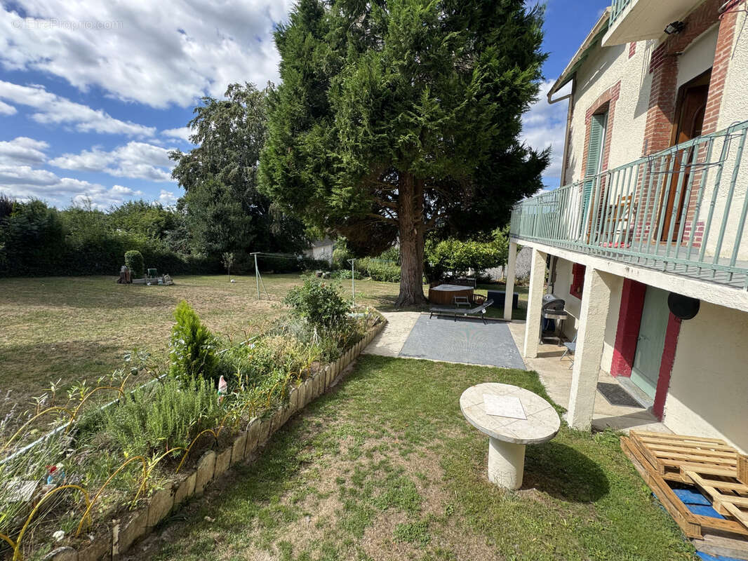 Maison à Ussel en CORREZE - photo 9