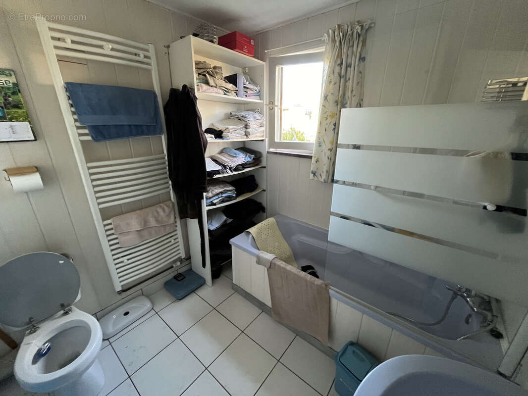 Maison à MAISNIERES