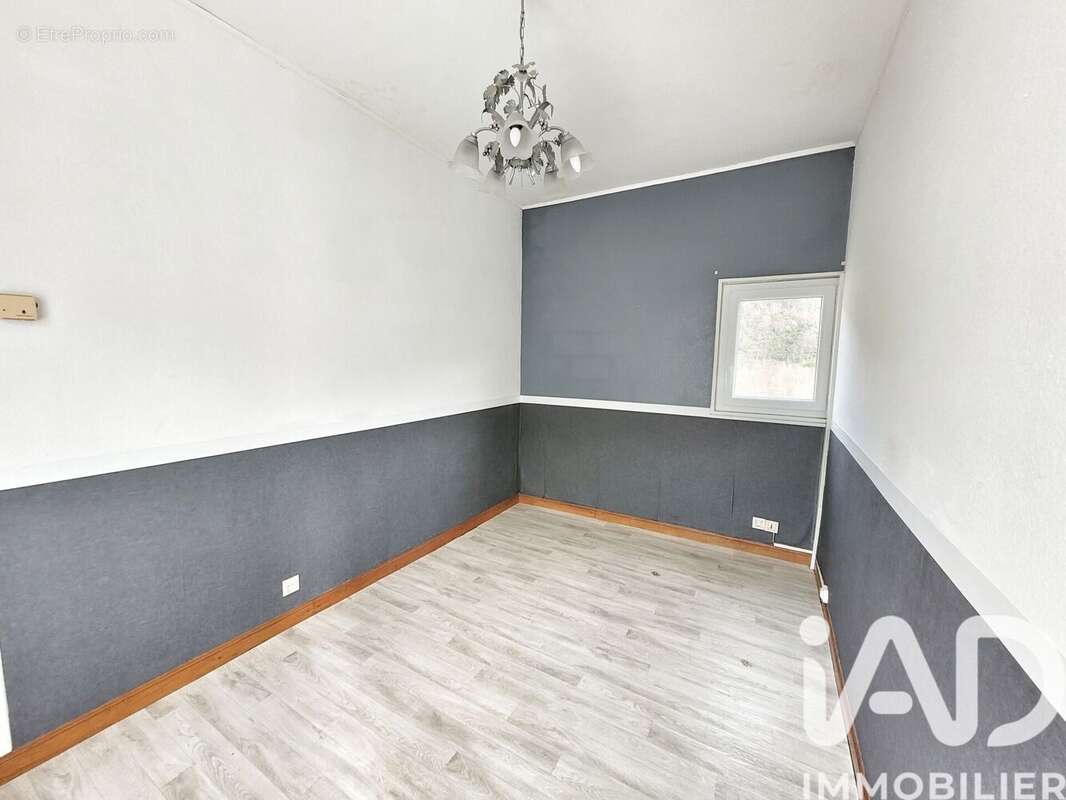 Photo 7 - Appartement à SAINT-MARTIN-DE-VALAMAS