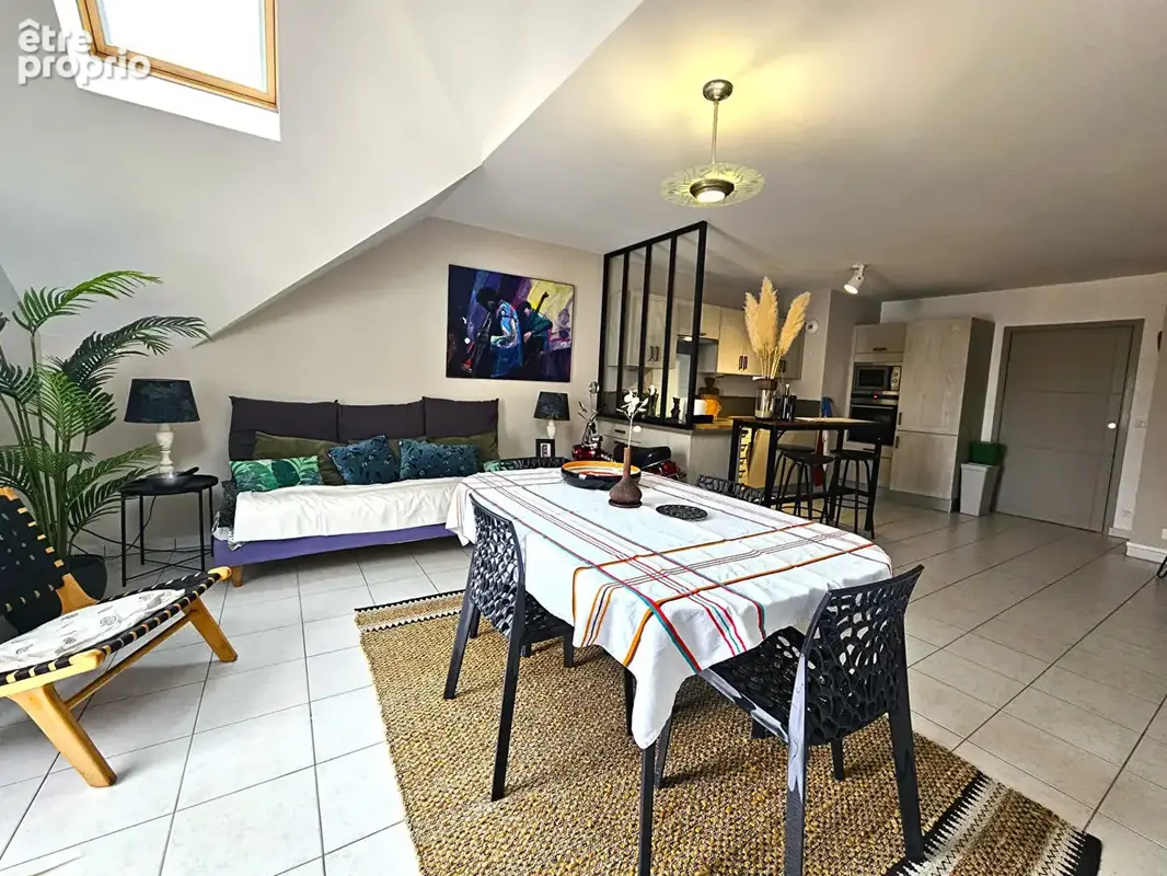 Appartement T3 75 m² traversant en plein centre-ville ! - photo 5