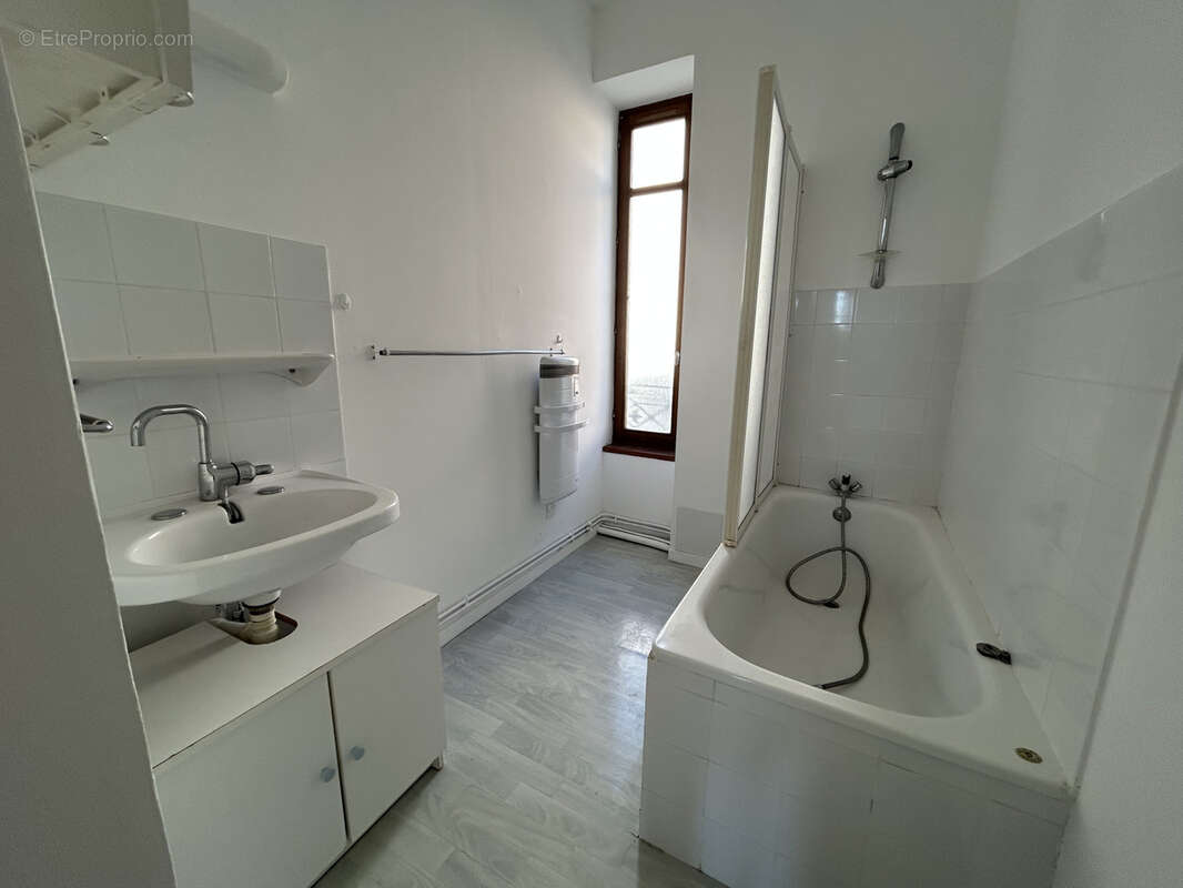 Appartement à LANGOGNE