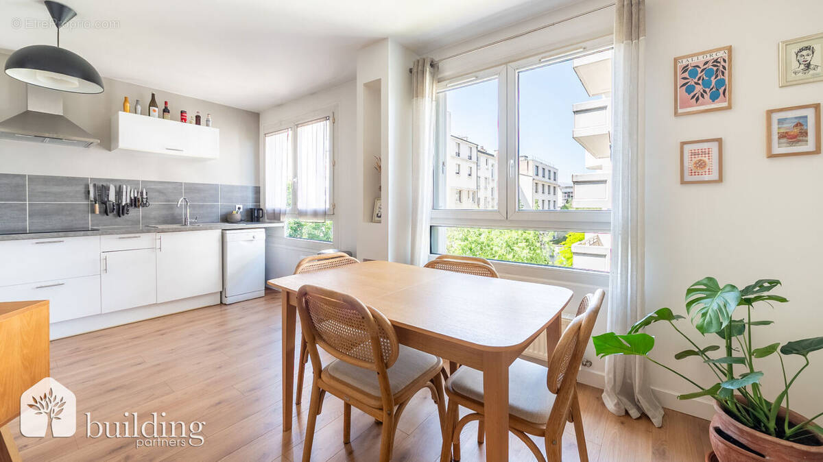 Appartement à LEVALLOIS-PERRET