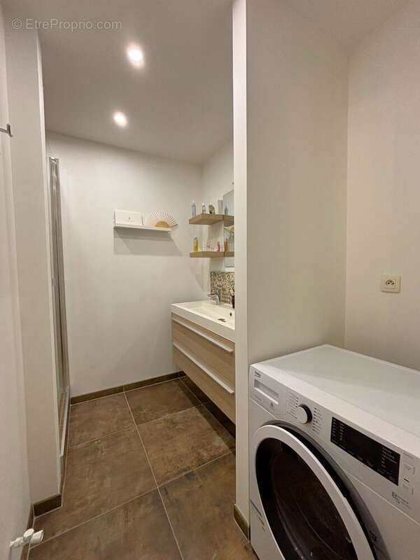 Appartement à LA MADELEINE