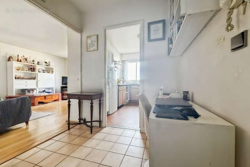 Appartement à PARIS-18E