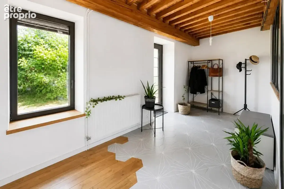 Maison de caractère entièrement rénovée – 173 m² – Terrain de 1 100 m² – Romagnat - photo 11