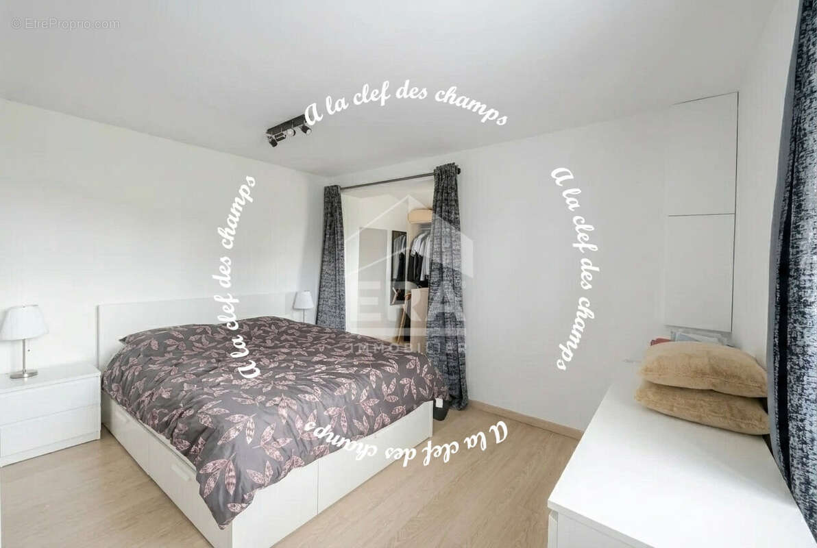 Maison à DOURDAN