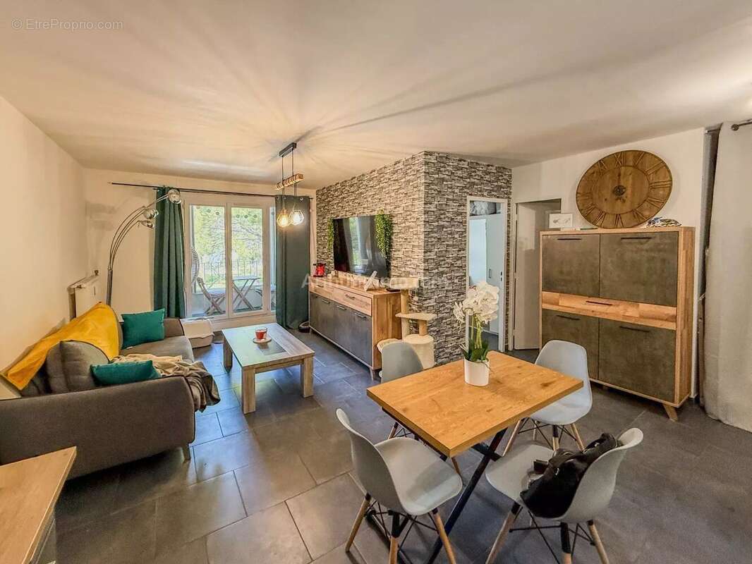 Appartement à DRAGUIGNAN