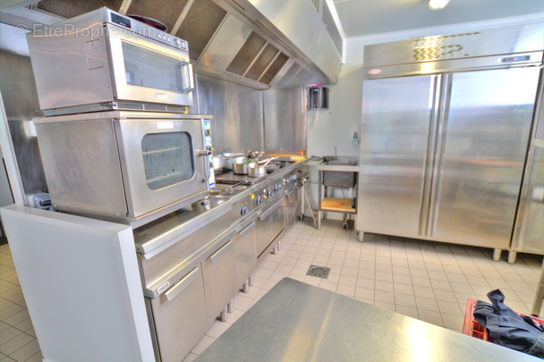 Commerce à BAGNERES-DE-LUCHON