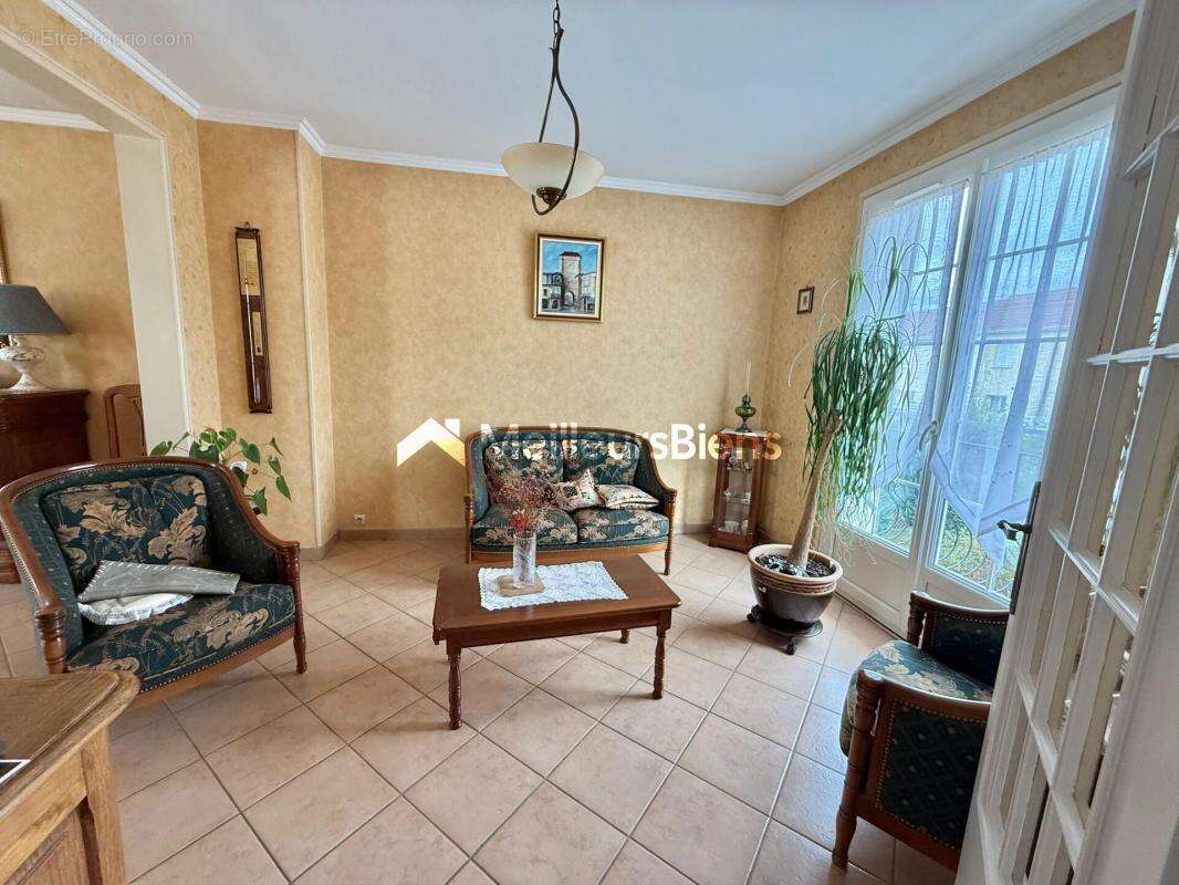 Maison à BEAUMONT-SUR-OISE