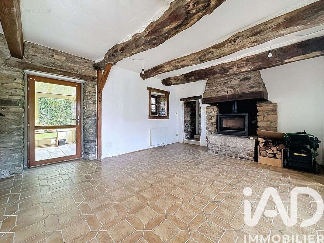 Photo 3 - Maison à SAINT-AVE