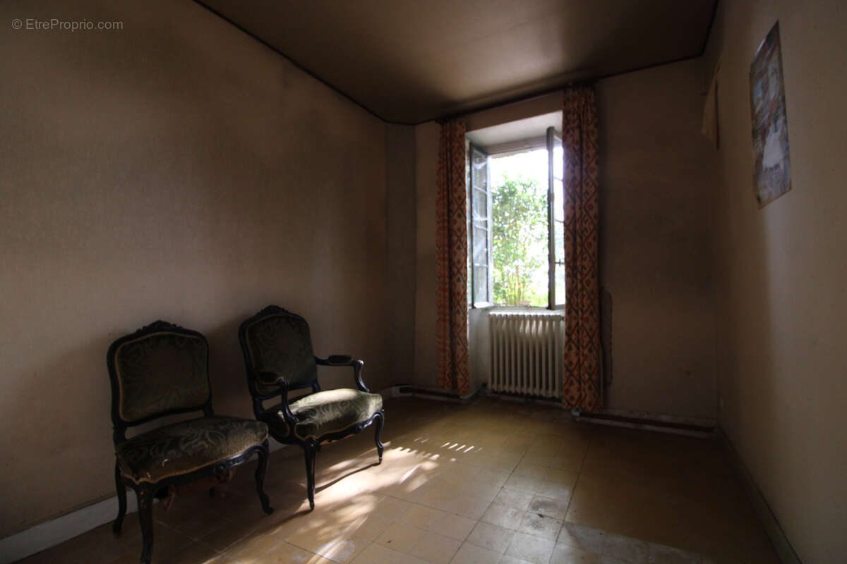 Maison à SAINT-CHRISTOL-LES-ALES