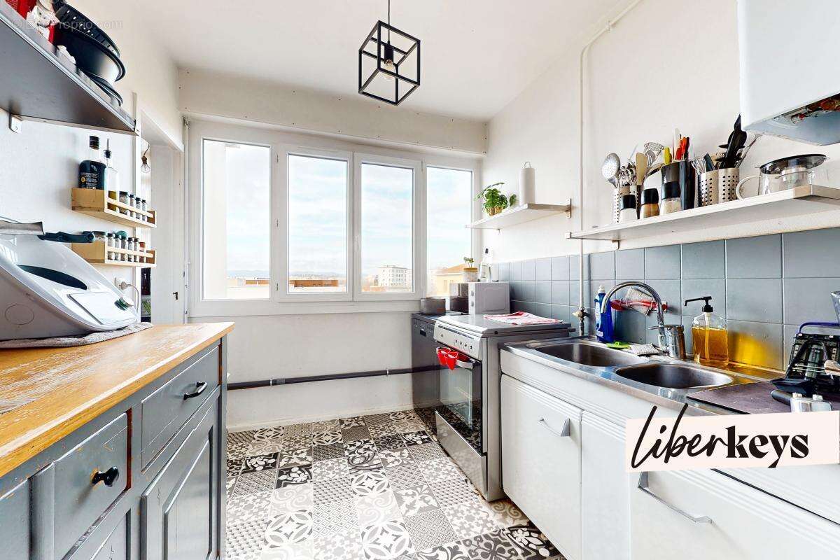 Appartement à VENISSIEUX