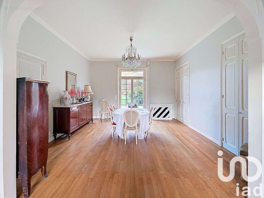 Photo 7 - Maison à LUMIGNY-NESLES-ORMEAUX