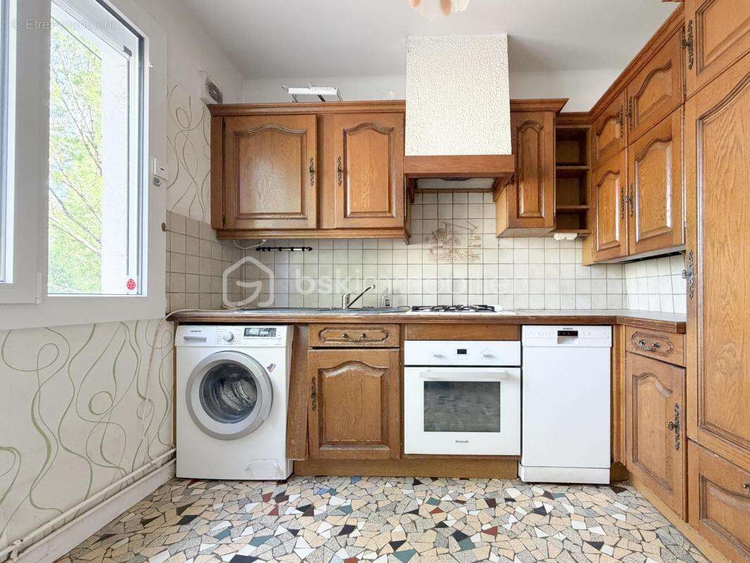 Appartement T3 - Balcon - Garage - Cave - photo 9